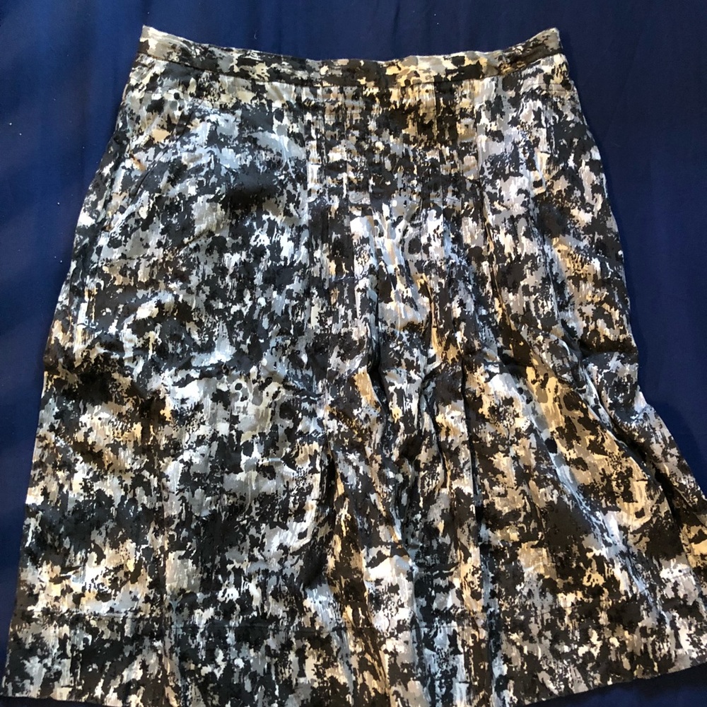 Fun printed skirt!